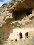 Cuevas con murales en el Monasterio de Udabno
