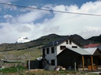 Vistes de la serralada des de av Sant Martín, El Chalten
