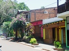 Calle de Puerto Iguazú, una ciudad realmente anodina
