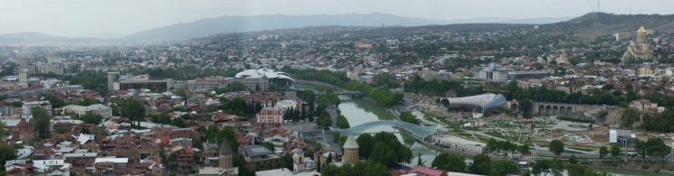 Vistes de Tbilisi des de la Fortalesa Narikala