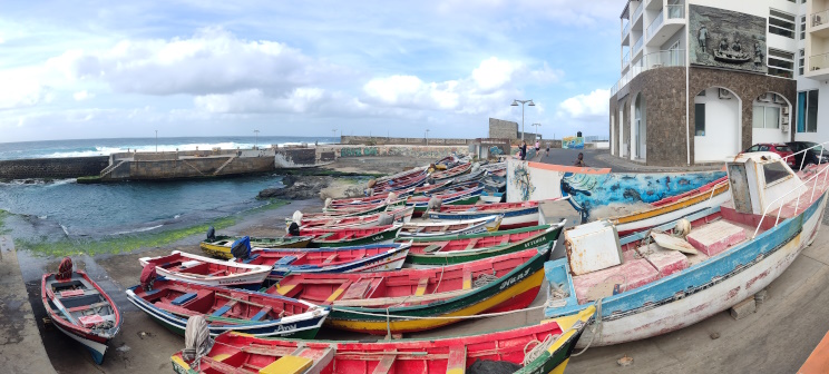 Puerto pesquero, Ponto do Sol