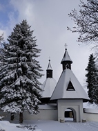 Iglesia de Tvrdosin