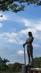 Estatua en honor de Lapulapu, Parc Rizal