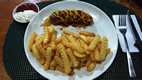 Berlin style currywurst with french fries, Liwayway sa Bohol, illa de Pamilacan
