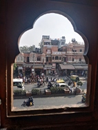Vista de la calle desde Hawa Mahal, el Palacio de los Vientos