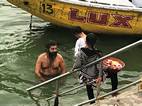 Baños rituales en las aguas sagradas del Ganges