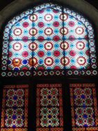 Vidrieras del Pabellón de verano de los Jardines de Bagh-e Dolat Abad