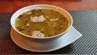 Flak wolowe w rosole</em>, sopa de callos