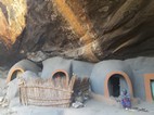 Casas en la cueva de Ha Kome