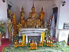 Interior del Templo What Tham Phu Si