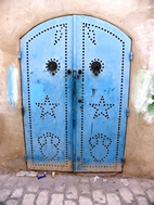 Clasicas puertas de la Medina de Kairouan