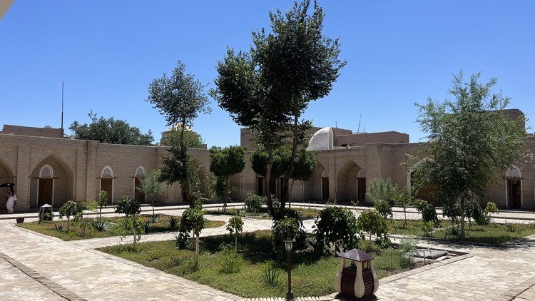 madrasa Shergazi Khan