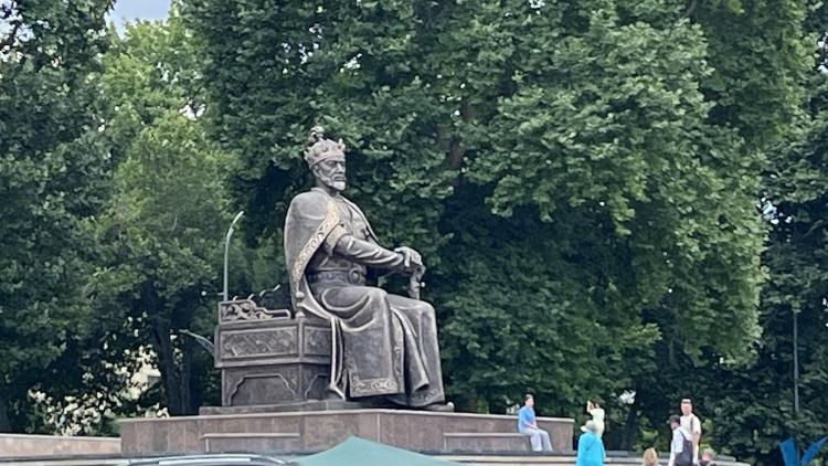 Estatua de Tamerlan
