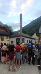 Celebración de la cremà deth Haro, Les
